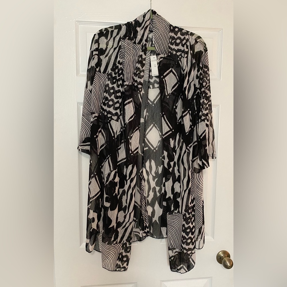 Black and White Duster / Topper